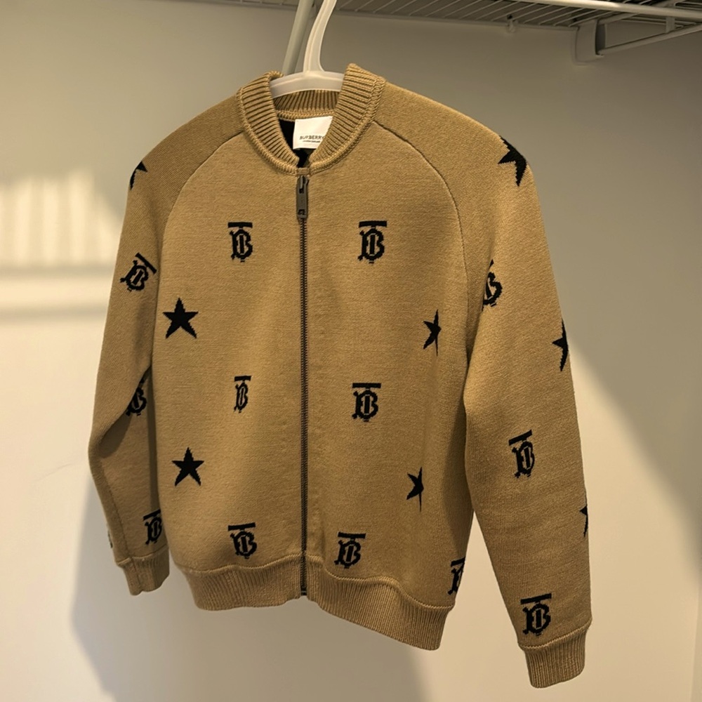 Boys Burberry sweater size 10y
